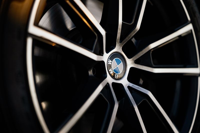 The same wheel finished to a deep clean shine after treatment